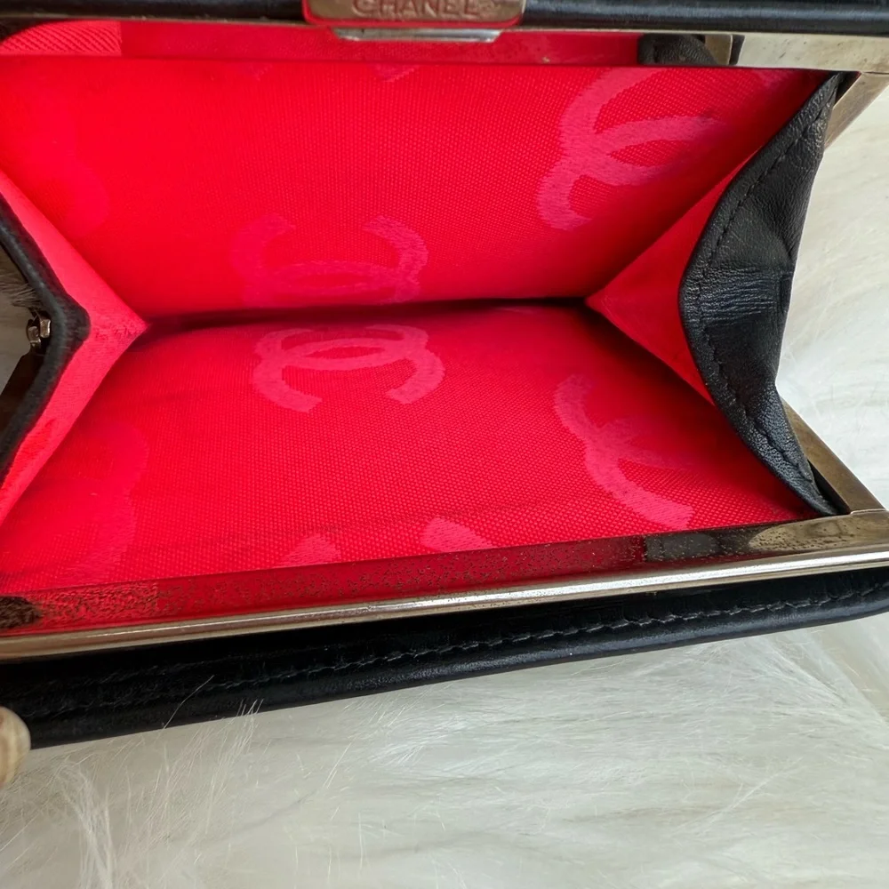 CHANEL Cambon line bi fold quilted leather compact wallet - Picture 11 of 17